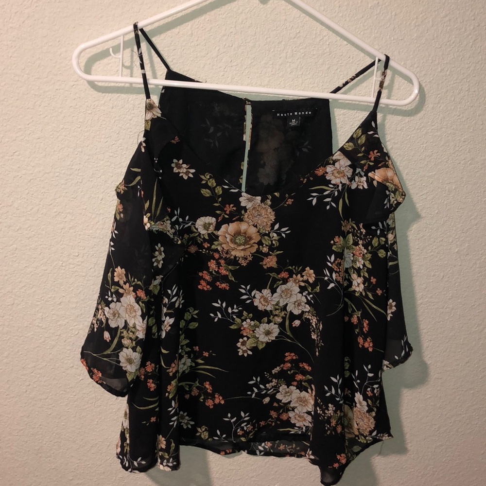 Women’s M floral blouse